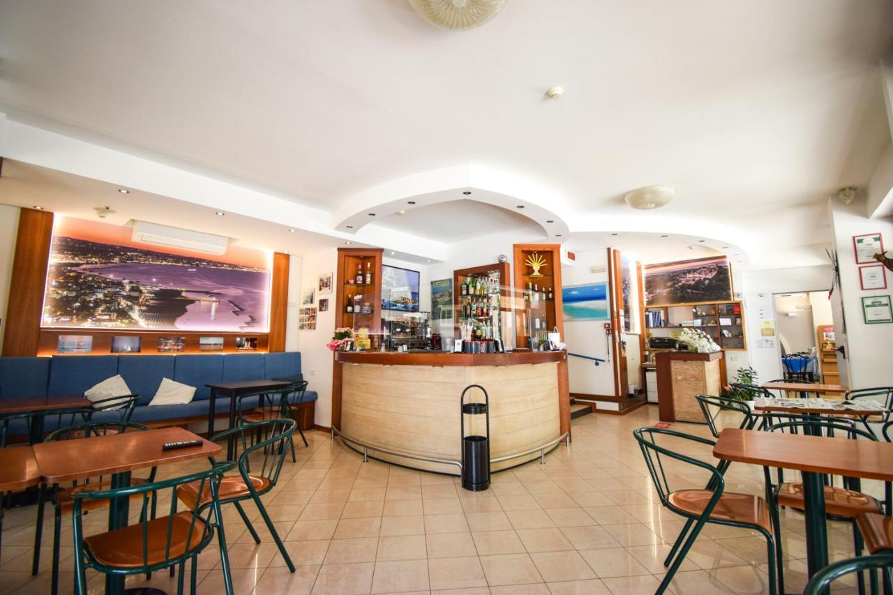Hotel La Plage Cattolica Kültér fotó