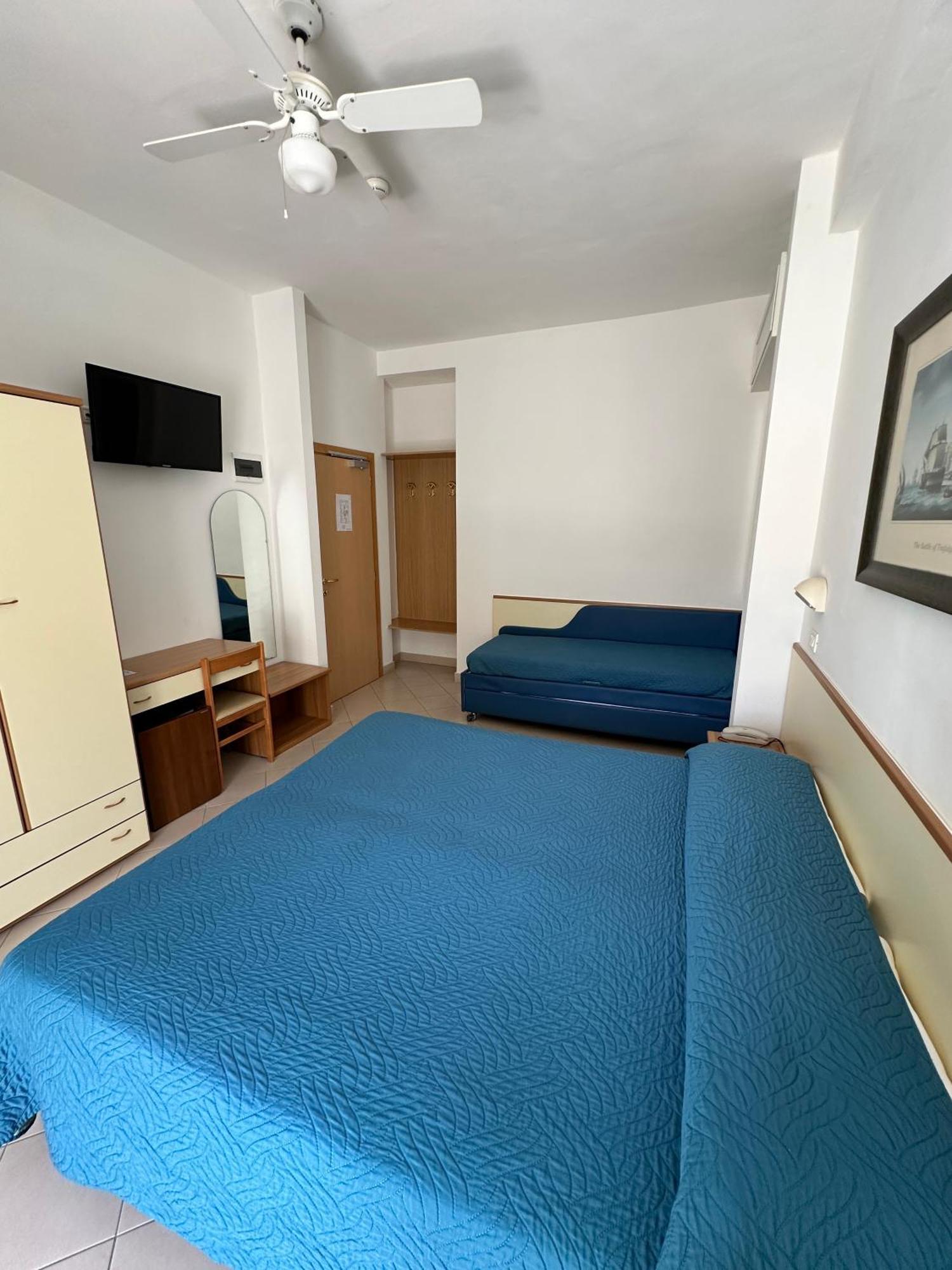 Hotel La Plage Cattolica Kültér fotó